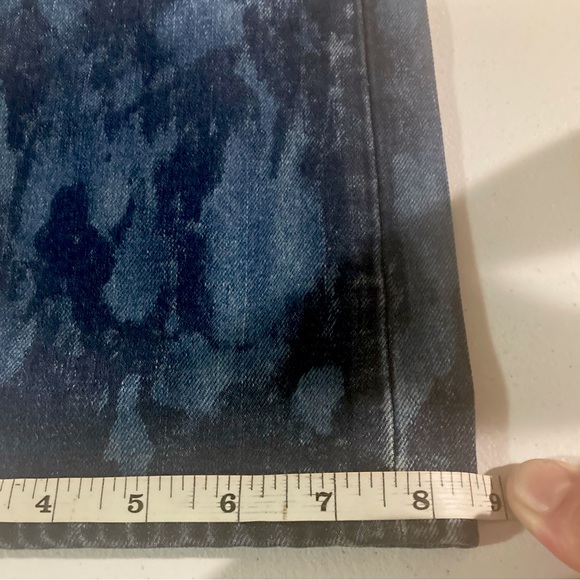 Vintage 2014 True Religion Straight w/flaps in Rare “INDIGO CAMO” wash 32”x33.5” - Picture 6 of 13